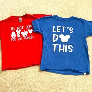 Set of 2 Children’s Disney World Disneyland Graphic T-Shirt Kids Medium